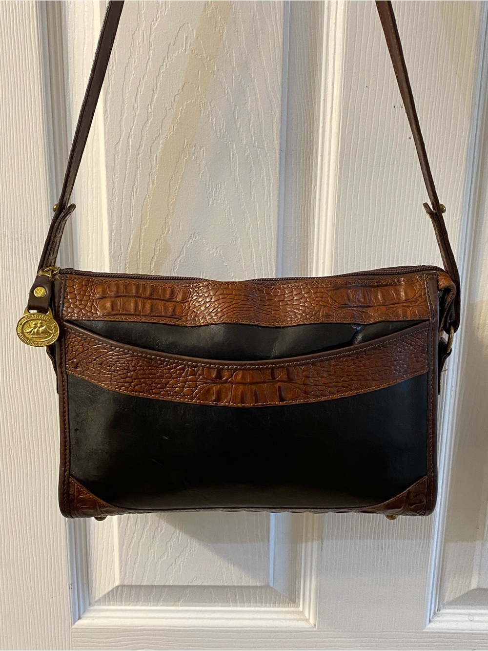Vintage Brahmin All Leather Luxury Shoulders bag. Great condition clean interior - Picture 14 of 14